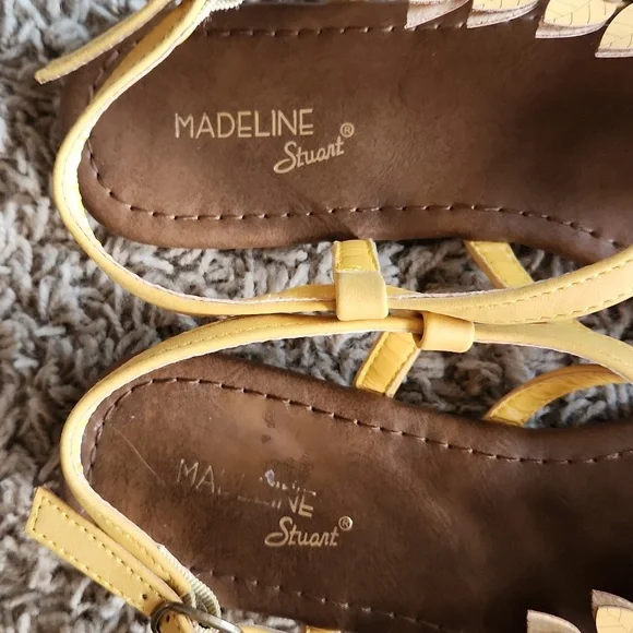 Womans Madeline yellow floral  sandal size 8 - Picture 4 of 10